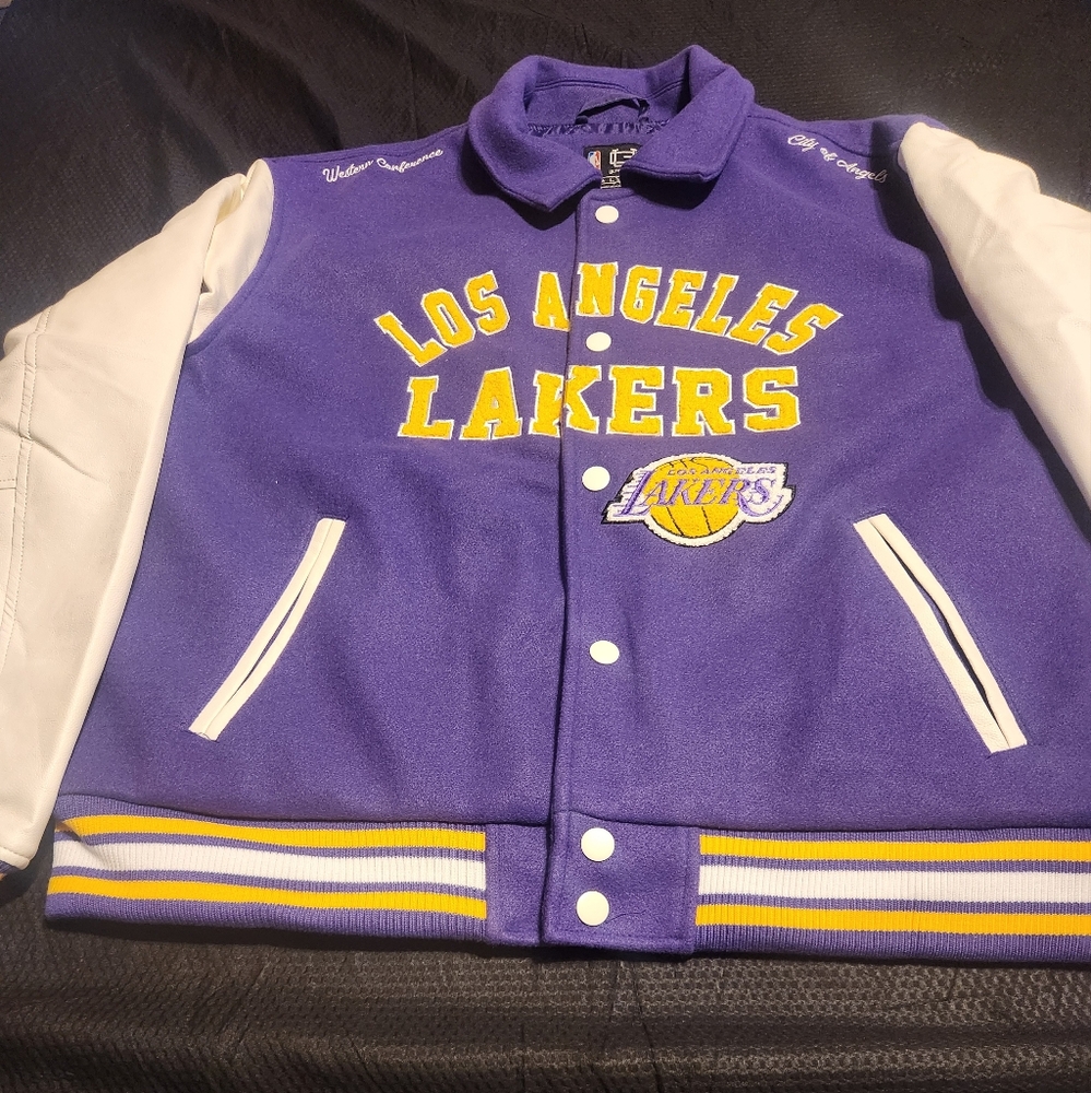 La Lakers vintage varsity jacket